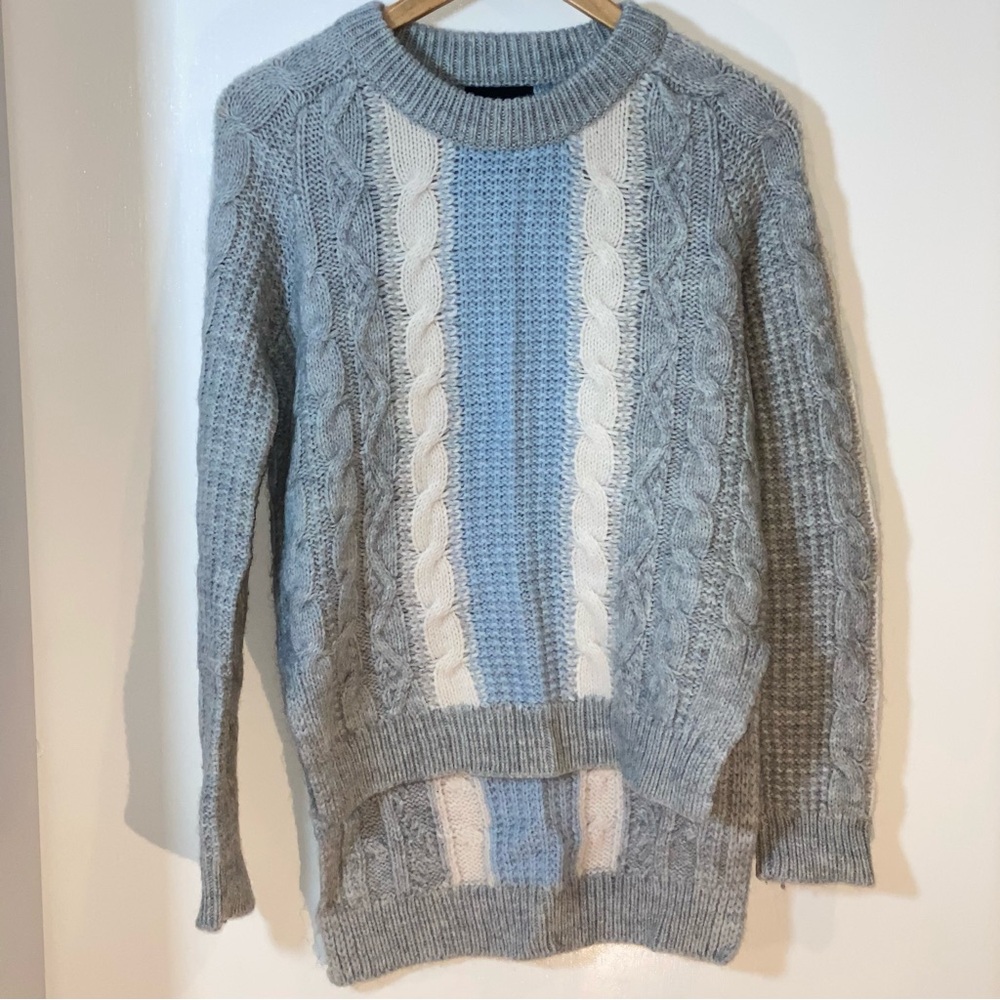 Cynthia Rowley Gray and Cream Cable Knit Sweater
